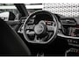 Audi A3 Sportback 35 TFSI S edition Automaat | Velgen 5-arm 8Jx17 | Audi virtual cockpit plus | Optiekpakket zwart | Adaptive cruise control | Matrix-ledkoplampen, ledachterlichten en koplampsproeiers | Airconditioning 2-zone | Audi soundsystem