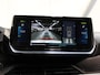 Peugeot e-2008 EV Blue Lease Allure 50 kWh 136PK | 1ste eigenaar | AppleCarPlay/AndroidAuto | Climate Control | Adaptive Cruise Control | Camera | Keyless | FULL LED | LMV | Parkeersensoren | Privacy Glass | Isofix | DAB Radio |