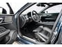 Volvo V60 2.0 T8 Plug-in hybrid AWD Plus Dark 455 PK | Trekhaak | Panoramadak | 360 Camera | Adaptieve Cruise Control | Donker Glas | Head Up Display |