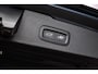 Volvo V60 2.0 T8 Plug-in hybrid AWD Plus Dark 455 PK | Trekhaak | Panoramadak | 360 Camera | Adaptieve Cruise Control | Donker Glas | Head Up Display |