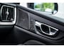 Volvo V60 2.0 T8 Plug-in hybrid AWD Plus Dark 455 PK | Trekhaak | Panoramadak | 360 Camera | Adaptieve Cruise Control | Donker Glas | Head Up Display |