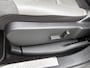 Citroën C5 Aircross SUV Shine 130pk Automaat | Navigatie | Panoramisch schuif-kanteldak | 360° Camera | Climate Control | Handsfree achterklep | Comfortstoel Leder/Stof elektrisch + verwarmd | Adaptieve Cruise Control | Led koplampen | Parkeersensoren v+a | Keyless | Apple Carplay / Android Auto | Dodehoeksensor | DAB+ radio | Adaptief demping systeem | Donker getint glas | 19" lichtmetalen velgen |