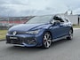Volkswagen Golf 1.5 eHybrid GTE | Panoramadak | Garantie tot 12-2030* | Stoelverkoeling | HUD | Trekhaak| Lederen bekleding | Apple Carplay/Android Auto | IQ Light |