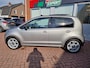 Volkswagen Up! 1.0 44KW/60PK 5-DRS Groove Up! Parkeersensoren, Cruise Controle