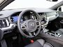Volvo V60 2.0 T8 Plug-in hybrid AWD Plus Dark Automaat / Panoramadak / Trekhaak / Privacy Glass / Head-up display / 360* camera / Nappa leder
