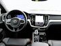 Volvo V60 2.0 T8 Plug-in hybrid AWD Plus Dark Automaat / Panoramadak / Trekhaak / Privacy Glass / Head-up display / 360* camera / Nappa leder