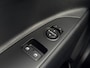 Kia Stonic 1.0 T-GDi MHEV DynamicLine | Cruise Control | Carplay | Navigatie | Camera | Climate Control | LM Velgen |