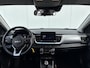 Kia Stonic 1.0 T-GDi MHEV DynamicLine | Cruise Control | Carplay | Navigatie | Camera | Climate Control | LM Velgen |