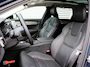 Volvo V90 2.0 T8 Plug-in hybrid AWD Ultra Dark Automaat / Panoramadak / Luchtvering / Bowers & Wilkens audio / Trekhaak / 360* camera / Massage voorstoelen / Geventileerd leder interieur
