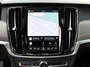 Volvo V90 2.0 T8 Plug-in hybrid AWD Ultra Dark Automaat / Panoramadak / Luchtvering / Bowers & Wilkens audio / Trekhaak / 360* camera / Massage voorstoelen / Geventileerd leder interieur