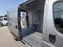 Peugeot Boxer 330 2.2 BlueHDi 140 L2H2 Premium | Trekhaak | Achteruitrijcamera | Navigatie |