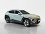 Hyundai Kona 1.6 GDI HEV Premium | Trekhaak Afneembaar +13-Polige Stekker | Apple Carplay / Android Auto | Navigatiesysteem | Elektrisch Verstelbare Voorstoelen | Bestuurdersstoel + Geheugen | Parkeersensoren Voor + Achter | Camera Voor + Achter | Stoelverwarming + Stoelkoeling | Stuurverwarming | Elektrisch Bedienbare Achterklep | Cruise Control Adaptief |