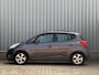 Kia Venga 1.4 CVVT X-ecutive