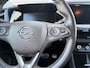 Opel Grandland 1.2 Turbo GS Line Automaat | Stoelverwarming | Stuurverwarming | Parkeersensoren rondom | Camera achter | Apple carplay | Cruise Control | Metallic Lak