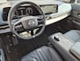 Nissan Ariya e-4ORCE Evolve 91 kWh / SOH 99% / Fabrieksgarantie tot 01-2027 / CCS snelladen / Trekgewicht 1500 kg / Warmtepomp / Bose Audio Systeem / Stoelventilatie / Elektrische achterklep / Head Up Display / Glazen schuif- en kanteldak / Stuur- Stoel & Achterbank verwarming / Rondomzicht camera /