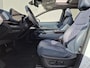 Nissan Ariya e-4ORCE Evolve 91 kWh / SOH 99% / Fabrieksgarantie tot 01-2027 / CCS snelladen / Trekgewicht 1500 kg / Warmtepomp / Bose Audio Systeem / Stoelventilatie / Elektrische achterklep / Head Up Display / Glazen schuif- en kanteldak / Stuur- Stoel & Achterbank verwarming / Rondomzicht camera /