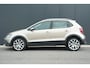 Volkswagen Polo Cross 1.0 75pk Comfortline Connected Series | Parkeersensoren Voor- en Achter | Cruise Control | Airco | 17" |