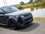 Land Rover Range Rover Sport 3.0 P550e Autobiography PHEV Trekhaak l Schuif- /kantel Pano l Stoelventilatie l Black Pack l 23" Inch Velgen |