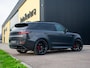 Land Rover Range Rover Sport 3.0 P550e Autobiography PHEV Trekhaak l Schuif- /kantel Pano l Stoelventilatie l Black Pack l 23" Inch Velgen |