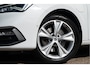 SEAT Leon 1.4 TSI eHybrid FR | Pano | Afn. Trekhaak | Navi | Camera | Park Assist | Memory