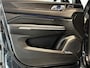 Lynk & Co 01 1.5 1.5 Plug-in Hybrid | PHEV | Panoramadak | 360 Graden Camera | Infinity Audio Systeem | Lichtmetalen Velgen 20 inch | Adaptive Cruise Control | Elektrisch bedienbare achterklep | Apple Carplay/Android Auto | Stoelverwarming | Achteruitrijcamera | Keyless E