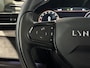 Lynk & Co 01 1.5 1.5 Plug-in Hybrid | PHEV | Panoramadak | 360 Graden Camera | Infinity Audio Systeem | Lichtmetalen Velgen 20 inch | Adaptive Cruise Control | Elektrisch bedienbare achterklep | Apple Carplay/Android Auto | Stoelverwarming | Achteruitrijcamera | Keyless E