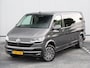 Volkswagen Transporter 2.0 TDI L2H1 28 Highline DC | Trekhaak | Leder | LED | Achteruitrijcamera | Navigatie | Cruise Control | Automaat |