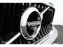 Volvo XC40 2.0 T5 AWD Intro Edition | Panoramadak | 360 Camera | Adaptive Cruise | Keyless | BLISS | Verwarmbare voorstoelen & Stuurwiel | Elektrische stoelen | Privacy Glass