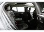 Volvo XC40 2.0 T5 AWD Intro Edition | Panoramadak | 360 Camera | Adaptive Cruise | Keyless | BLISS | Verwarmbare voorstoelen & Stuurwiel | Elektrische stoelen | Privacy Glass