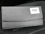 Mercedes-Benz C-klasse Estate 300 e AMG Plug-In Hybride AMG Line | Night Pakket | Panorama Schuif-Kanteldak | Trekhaak | Distronic | Stuur en Stoelverwarming. Inclusief 24 maanden Mercedes-Benz Certified garantie voor Europa.