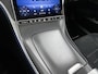 Mercedes-Benz C-klasse Estate 300 e AMG Plug-In Hybride AMG Line | Night Pakket | Panorama Schuif-Kanteldak | Trekhaak | Distronic | Stuur en Stoelverwarming. Inclusief 24 maanden Mercedes-Benz Certified garantie voor Europa.