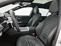 Mercedes-Benz C-klasse Estate 300 e AMG Plug-In Hybride AMG Line | Night Pakket | Panorama Schuif-Kanteldak | Trekhaak | Distronic | Stuur en Stoelverwarming. Inclusief 24 maanden Mercedes-Benz Certified garantie voor Europa.