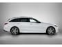 Mercedes-Benz C-klasse Estate 300 e AMG Plug-In Hybride AMG Line | Night Pakket | Panorama Schuif-Kanteldak | Trekhaak | Distronic | Stuur en Stoelverwarming. Inclusief 24 maanden Mercedes-Benz Certified garantie voor Europa.