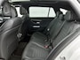 Mercedes-Benz C-klasse Estate 300 e AMG Plug-In Hybride AMG Line | Night Pakket | Panorama Schuif-Kanteldak | Trekhaak | Distronic | Stuur en Stoelverwarming. Inclusief 24 maanden Mercedes-Benz Certified garantie voor Europa.