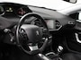Peugeot 308 1.2 PureTech Blue Lease Premium Lees opmerkingen! Handel/Export ! Panorama dak Trekhaak Camera Navigatie Climate Control Cruise Control Lichtmetalen Velgen