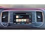 Peugeot Expert 2.0 BlueHDI 180 S&S L2 | Apple Carplay / Android Auto | Achteruitrij Camera | Cruise Control | Climate Control | 2 zitplaatsen rechtsvoor | Anti Blokkeer Systeem | Bandenspanningscontrolesysteem