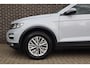 Volkswagen T-Roc 1.0 TSI 115pk Style | Navigatie | Parkeersensoren voor en achter | Volautomatische Airco
