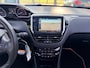 Peugeot 208 1.2 e-VTi Roland Garros Trekhaak, Panoramadak, Stoel verwarming, Automaat