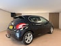Peugeot 208 1.2 e-VTi Roland Garros Trekhaak, Panoramadak, Stoel verwarming, Automaat