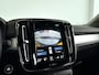 Volvo XC40 T4 Recharge R-Design Expression | Parkeercamera | Stoel- en stuurverwarming | Cruise control | Trekhaak