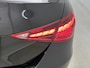 Mercedes-Benz C-klasse 180 Luxury Line | Panoramadak | Sfeerverlichting | Cruise Control | Inclusief 24 maanden Mercedes-Benz Certified garantie voor Europa.
