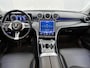 Mercedes-Benz C-klasse 180 Luxury Line | Panoramadak | Sfeerverlichting | Cruise Control | Inclusief 24 maanden Mercedes-Benz Certified garantie voor Europa.