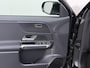 Mercedes-Benz EQB 250+ AMG Line 71 kWh | Panorama - Schuifdak | 20" AMG Velgen |  Verstelbare demping | Nightpakket | Leder Bekleding | Klasse 3 Alarm | Achteruitrij Camera