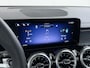 Mercedes-Benz EQB 250+ AMG Line 71 kWh | Panorama - Schuifdak | 20" AMG Velgen |  Verstelbare demping | Nightpakket | Leder Bekleding | Klasse 3 Alarm | Achteruitrij Camera