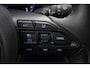 Toyota Yaris Cross 1.5 Hybrid Dynamic | Trekhaak | Dodehoek detectie | Parkeersensoren voor/achter | Apple Carplay / Android Auto | Stoel-/stuurverwarming | Adaptive Cruise | Full LED | Keyless | Clima | Camera | 17 inch