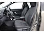 Toyota Yaris Cross 1.5 Hybrid Dynamic | Trekhaak | Dodehoek detectie | Parkeersensoren voor/achter | Apple Carplay / Android Auto | Stoel-/stuurverwarming | Adaptive Cruise | Full LED | Keyless | Clima | Camera | 17 inch