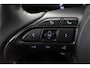 Toyota Yaris Cross 1.5 Hybrid Dynamic | Trekhaak | Dodehoek detectie | Parkeersensoren voor/achter | Apple Carplay / Android Auto | Stoel-/stuurverwarming | Adaptive Cruise | Full LED | Keyless | Clima | Camera | 17 inch