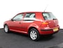 Volkswagen Golf 1.6-16V