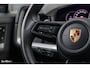 Porsche Cayenne Coupé 3.0 E-Hybrid | Sport design | Sport chrono | Soft close | Luchtvering | Achter as besturing | Pasenger display | Keyless |