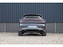 Porsche Cayenne Coupé 3.0 E-Hybrid | Sport design | Sport chrono | Soft close | Luchtvering | Achter as besturing | Pasenger display | Keyless |